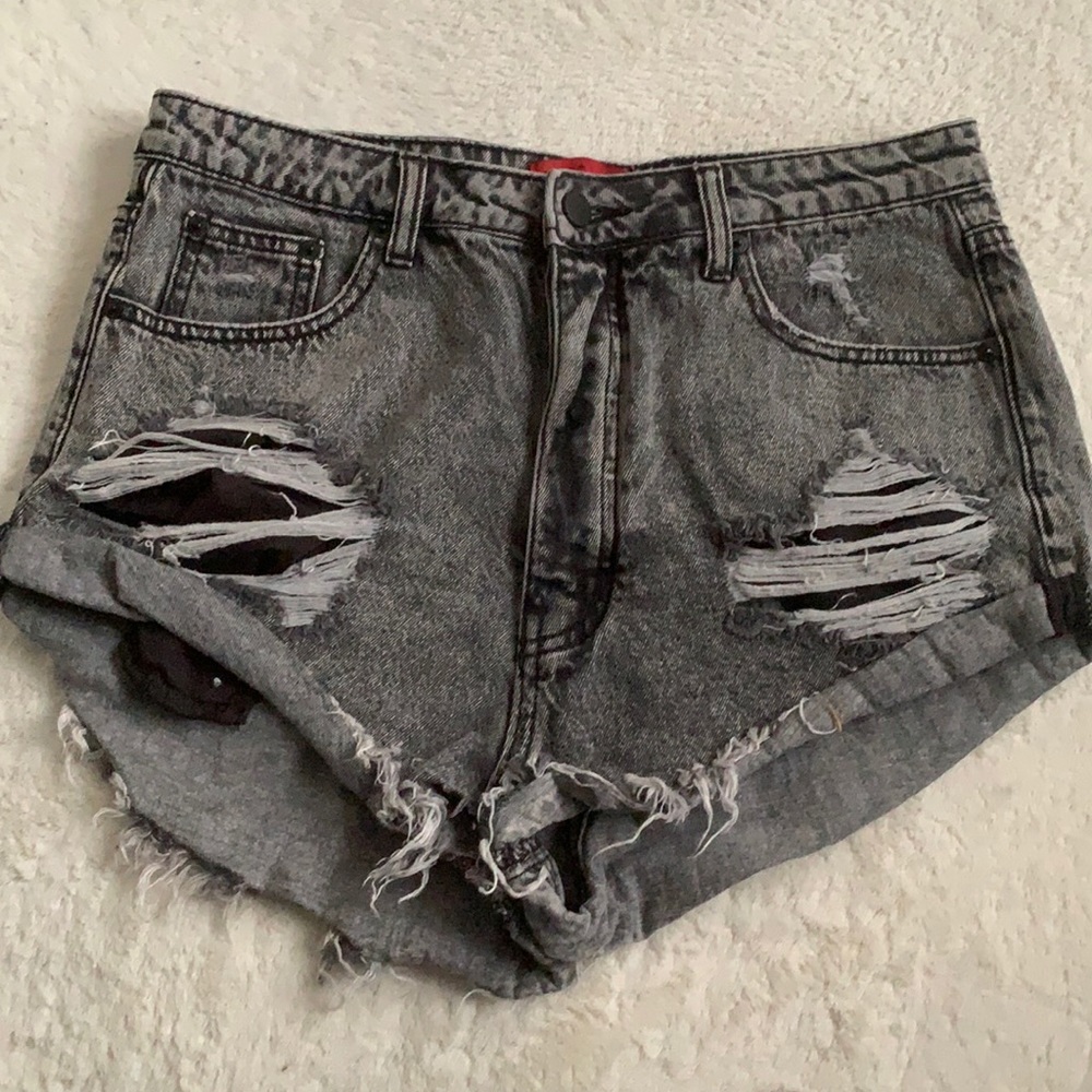 Black wash distressed high waisted Jean shorts